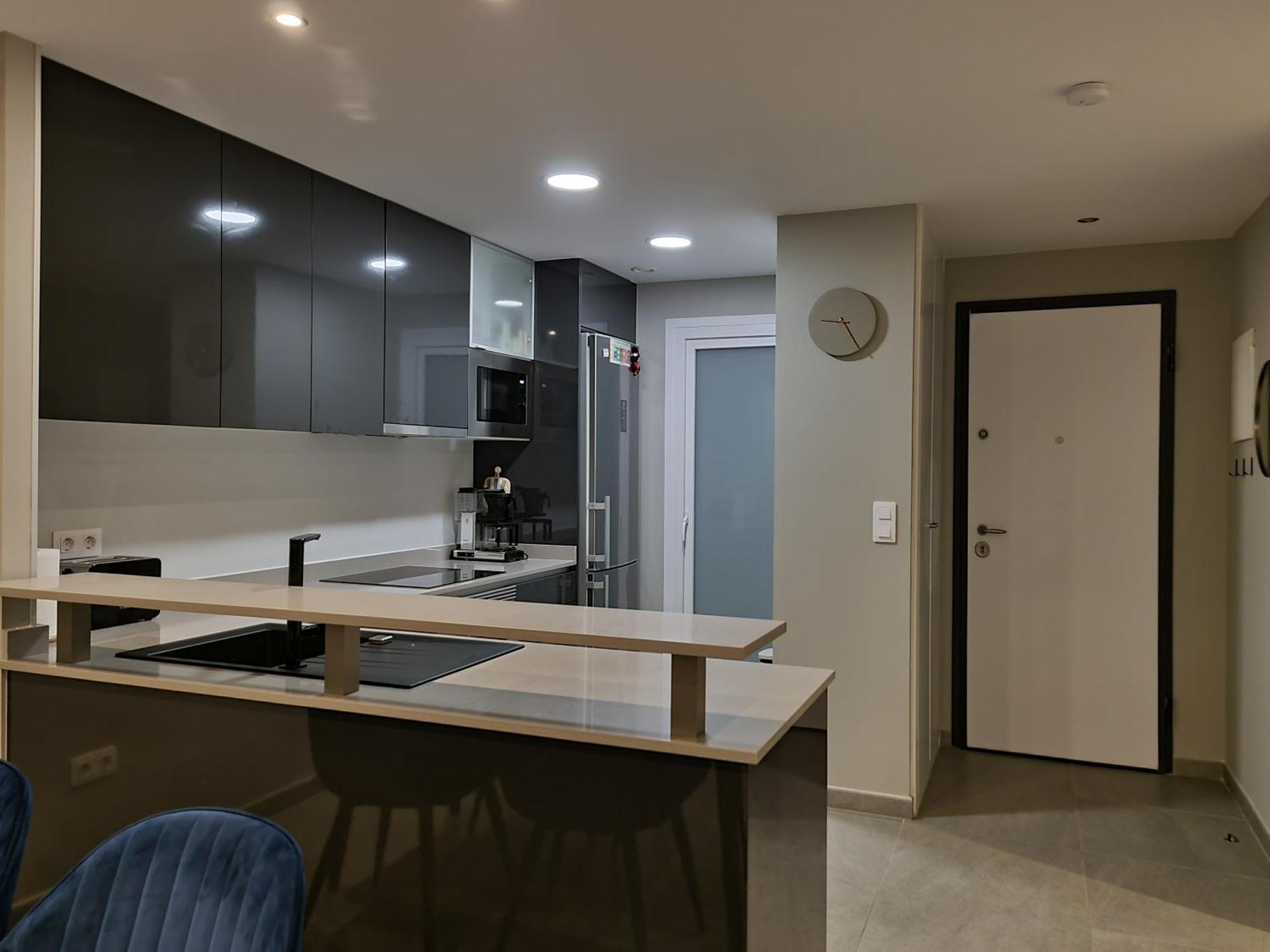 3-bedroom Penthouse With Private Roof Terrace And Fantastic View Apartment *